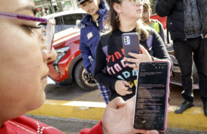 EE.UU. cancela permisos de casi un millón que usaron CBP One y solicita autodeportación EE.UU. cancela permisos de casi un millón que usaron CBP One y solicita autodeportación