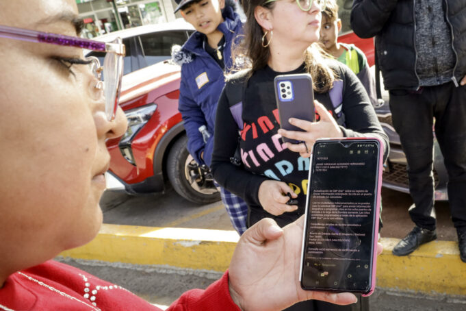 EE.UU. cancela permisos de casi un millón que usaron CBP One y solicita autodeportación EE.UU. cancela permisos de casi un millón que usaron CBP One y solicita autodeportación