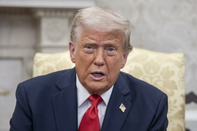El gobierno de Trump bloquea 2.200 millones de dólares destinados a la Universidad de Harvard El gobierno de Trump bloquea 2.200 millones de dólares destinados a la Universidad de Harvard