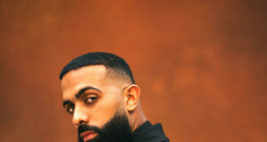 Eladio Carrión se tomó su tiempo para que su álbum ‘Don Kbrn’ destacara completamente Eladio Carrión se tomó su tiempo para que su álbum 'Don Kbrn' destacara completamente