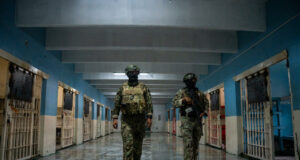 En la cárcel más peligrosa de Ecuador hay armas, caos y tuberculosis En la cárcel más peligrosa de Ecuador hay armas, caos y tuberculosis