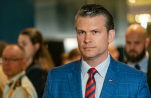 Jefe del Pentágono acusa a antiguos colaboradores de filtrar información perjudicial Jefe del Pentágono acusa a antiguos colaboradores de filtrar información perjudicial