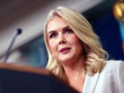 La Casa Blanca afirma que Trump está “ajustando” su plan arancelario del 2 de abril La Casa Blanca afirma que Trump está "ajustando" su plan arancelario del 2 de abril