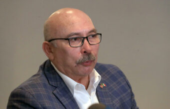 Las exportaciones mexicanas disminuyen un 25% en la frontera por los aranceles de Trump Las exportaciones mexicanas disminuyen un 25% en la frontera por los aranceles de Trump