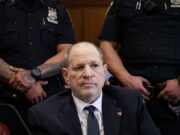 Mujer denuncia a Weinstein por abusos sexuales en tribunal neoyorquino Mujer denuncia a Weinstein por abusos sexuales en tribunal neoyorquino