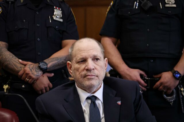 Mujer denuncia a Weinstein por abusos sexuales en tribunal neoyorquino