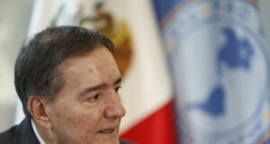 OPS pide vacunar en América por sarampión y fiebre amarilla OPS pide vacunar en América por sarampión y fiebre amarilla