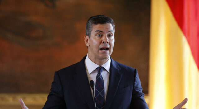 Peña solicita respeto a Paraguay tras descubrirse operaciones de espionaje desde Brasil Peña solicita respeto a Paraguay tras descubrirse operaciones de espionaje desde Brasil