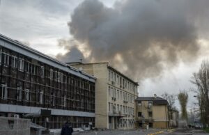 Rusia lleva a cabo un gran ataque contra Kiev utilizando misiles y drones Rusia lleva a cabo un gran ataque contra Kiev utilizando misiles y drones