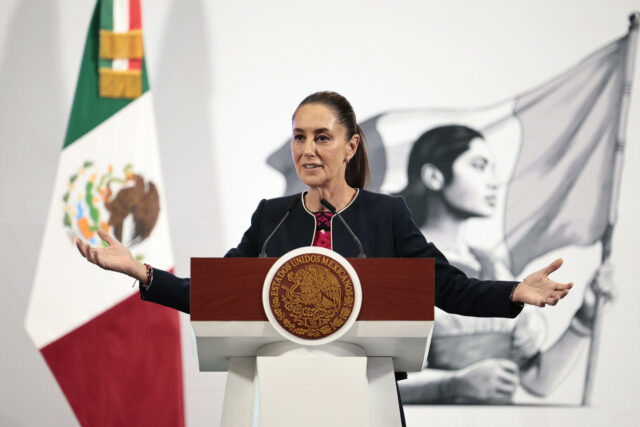 Sheinbaum dice que México dará agua a EE.UU. con límites