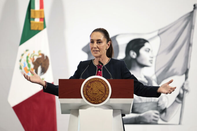 Sheinbaum dice que México dará agua a EE.UU. con límites Sheinbaum dice que México dará agua a EE.UU. con límites