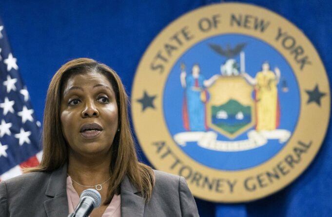 Una coalición de 23 fiscales demanda a Trump por recortar 11 mil millones en salud Una coalición de 23 fiscales demanda a Trump por recortar 11 mil millones en salud