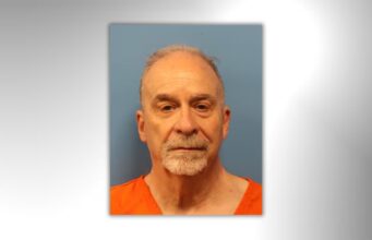 Arrestan a hombre de 68 años por posesión de material de abuso infantil Arrestan a hombre de 68 años por posesión de material de abuso infantil