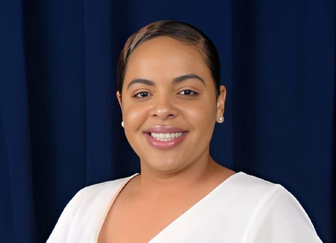 Ciara Smith liderará la ciudad de Anniston tras la renuncia del alcalde Ciara Smith liderará la ciudad de Anniston tras la renuncia del alcalde