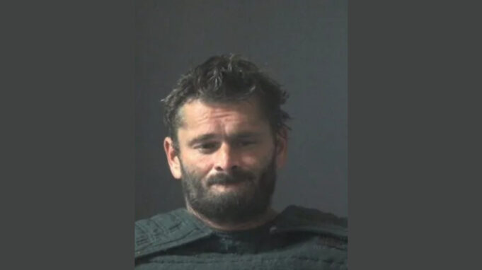 Hombre de Alabama acusado de matar a un perro al meterlo en un horno Hombre de Alabama acusado de matar a un perro al meterlo en un horno