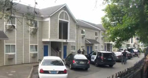 Identifican a dos personas halladas muertas en una habitación de motel en Birmingham Identifican a dos personas halladas muertas en una habitación de motel en Birmingham