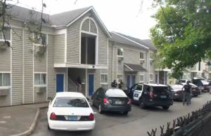 Identifican a dos personas halladas muertas en una habitación de motel en Birmingham Identifican a dos personas halladas muertas en una habitación de motel en Birmingham