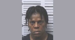 Maestra de Alabama arrestada tras hospitalización de niña de 4 años Maestra de Alabama arrestada tras hospitalización de niña de 4 años