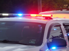 Motociclista es atropellado mortalmente por camión tras salir despedido Motociclista es atropellado mortalmente por camión tras salir despedido