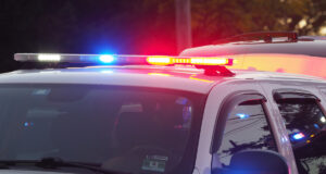 Motociclista es atropellado mortalmente por camión tras salir despedido Motociclista es atropellado mortalmente por camión tras salir despedido