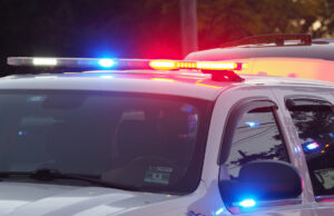 Motociclista es atropellado mortalmente por camión tras salir despedido Motociclista es atropellado mortalmente por camión tras salir despedido