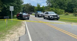 Policía Estatal de Alabama mata a tiros a un hombre tras persecución Policía Estatal de Alabama mata a tiros a un hombre tras persecución