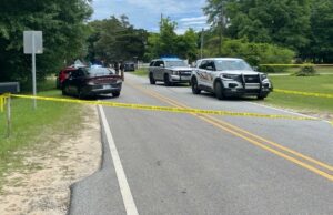 Policía Estatal de Alabama mata a tiros a un hombre tras persecución Policía Estatal de Alabama mata a tiros a un hombre tras persecución