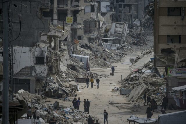 Al menos 6 muertos y 40 heridos por ataque israelí a hospital en Gaza