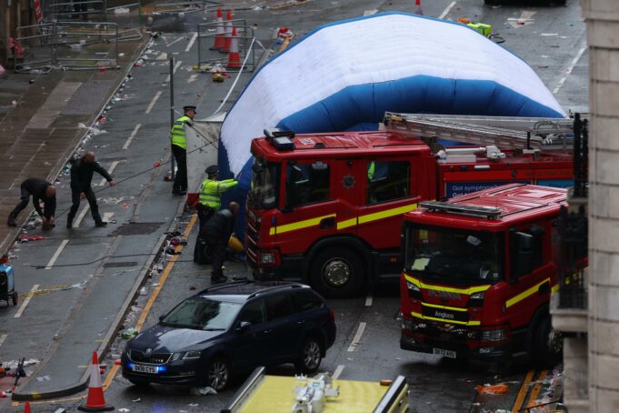 Atropello múltiple en Liverpool deja casi 50 heridos y un detenido Atropello múltiple en Liverpool deja casi 50 heridos y un detenido