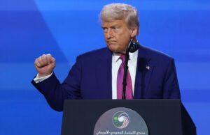 Casa Blanca califica de “traición absoluta” no aprobar plan fiscal de Trump Casa Blanca califica de “traición absoluta” no aprobar plan fiscal de Trump