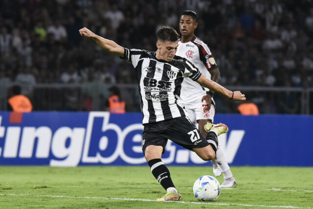 Central Córdoba iguala con Flamengo y sigue invicto en puestos de clasificación