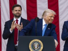 Corte de apelaciones favorece a Trump y restablece temporalmente sus aranceles Corte de apelaciones favorece a Trump y restablece temporalmente sus aranceles