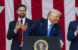 Corte de apelaciones favorece a Trump y restablece temporalmente sus aranceles Corte de apelaciones favorece a Trump y restablece temporalmente sus aranceles