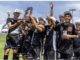 El equipo de fútbol masculino de Collinsville High School conquista su segundo título estatal en la historia de la escuela El equipo de fútbol masculino de Collinsville High School conquista su segundo título estatal en la historia de la escuela