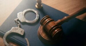 Exoficial de Alabama condenado por violación de derechos civiles y abuso infantil Exoficial de Alabama condenado por violación de derechos civiles y abuso infantil