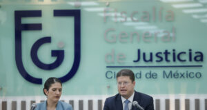 Fiscalía señala al menos cuatro involucrados en asesinato de funcionarios en México Fiscalía señala al menos cuatro involucrados en asesinato de funcionarios en México