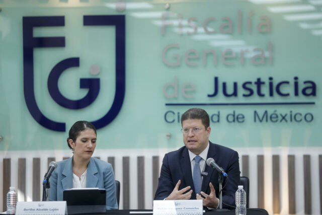 Fiscalía señala al menos cuatro involucrados en asesinato de funcionarios en México