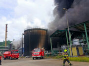 Incendio en principal refinería de Ecuador no deja víctimas, solo daños materiales Incendio en principal refinería de Ecuador no deja víctimas, solo daños materiales