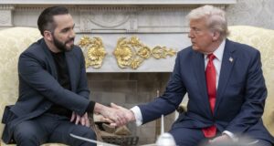 Juez acusa al Gobierno de Trump de causar caos con expulsiones de migrantes Juez acusa al Gobierno de Trump de causar caos con expulsiones de migrantes