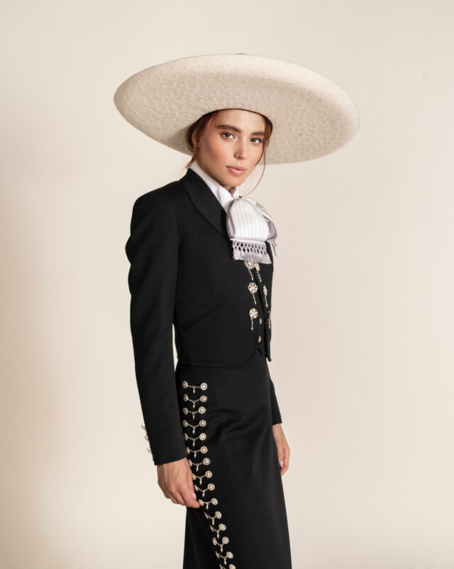 La cantante mexicana Majo Aguilar presenta "Mariachi mío", su álbum más personal