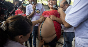 Madre de cuatro hijos gana concurso nicaragüense ‘La madre panza’ Madre de cuatro hijos gana concurso nicaragüense ‘La madre panza’