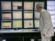 Nuevo sismo confirma aumento del bradisismo en Campos Flégreos de Nápoles Nuevo sismo confirma aumento del bradisismo en Campos Flégreos de Nápoles