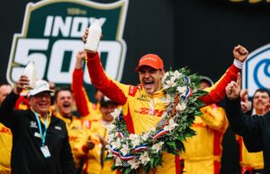Palou recibe un premio de 3,8 millones de dólares por ganar la Indy500 Palou recibe un premio de 3,8 millones de dólares por ganar la Indy500