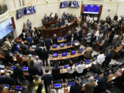 Senado rechaza consulta de Petro y él denuncia fraude y llama a reaccionar Senado rechaza consulta de Petro y él denuncia fraude y llama a reaccionar