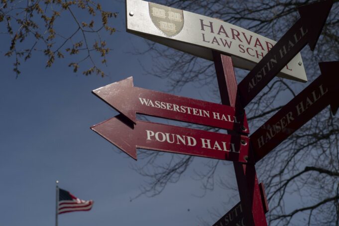 Trump da 72 horas a Harvard para readmitir estudiantes extranjeros matriculados Trump da 72 horas a Harvard para readmitir estudiantes extranjeros matriculados