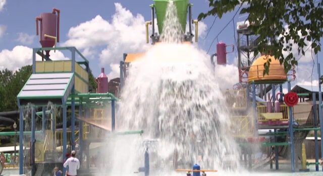 13 parques acuáticos y piscinas para ayudar a combatir el calor de Alabama este verano 13 parques acuáticos y piscinas para ayudar a combatir el calor de Alabama este verano