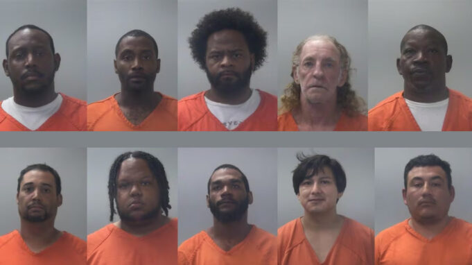 Diez arrestados en operativo policial por presunta explotación infantil en Huntsville Diez arrestados en operativo policial por presunta explotación infantil en Huntsville