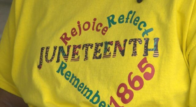 Los habitantes de Alabama celebran el primer día festivo oficial del Juneteenth Los habitantes de Alabama celebran el primer día festivo oficial del Juneteenth