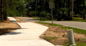 Pelham implementa nueva ordenanza de estacionamiento Pelham implementa nueva ordenanza de estacionamiento