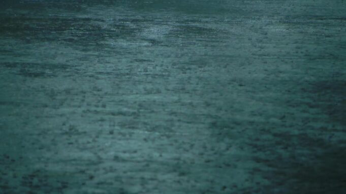 Rayo incendia barco en lago Logan Martin, se hunde y deja un herido hospitalizado Rayo incendia barco en lago Logan Martin, se hunde y deja un herido hospitalizado